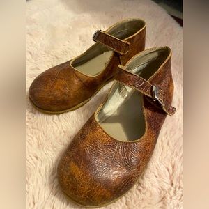 Brown Leather Mary Jane shoes